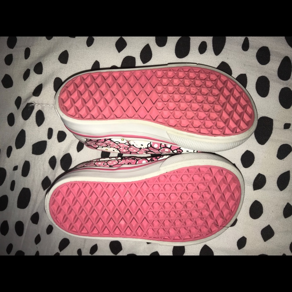 Hello Kitty Vans - Picture 2 of 4